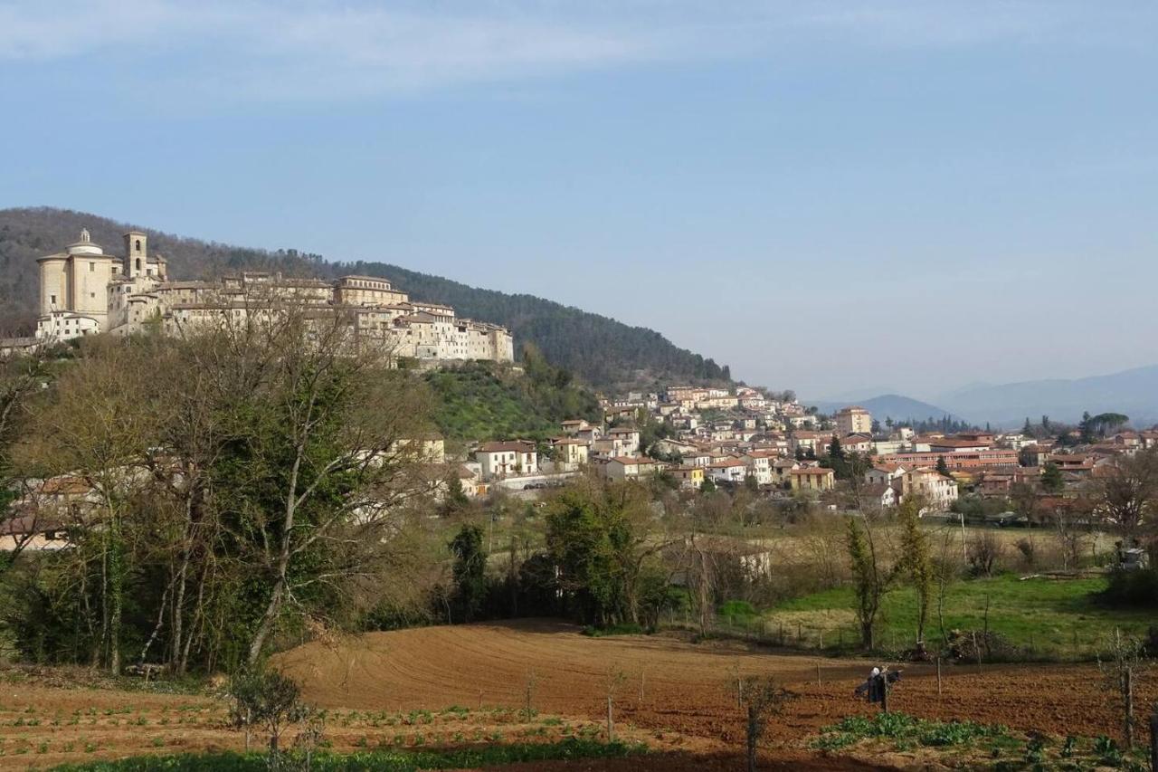 La Bottega Del Fabbro Affitto Breve Vila Contigliano Exterior foto