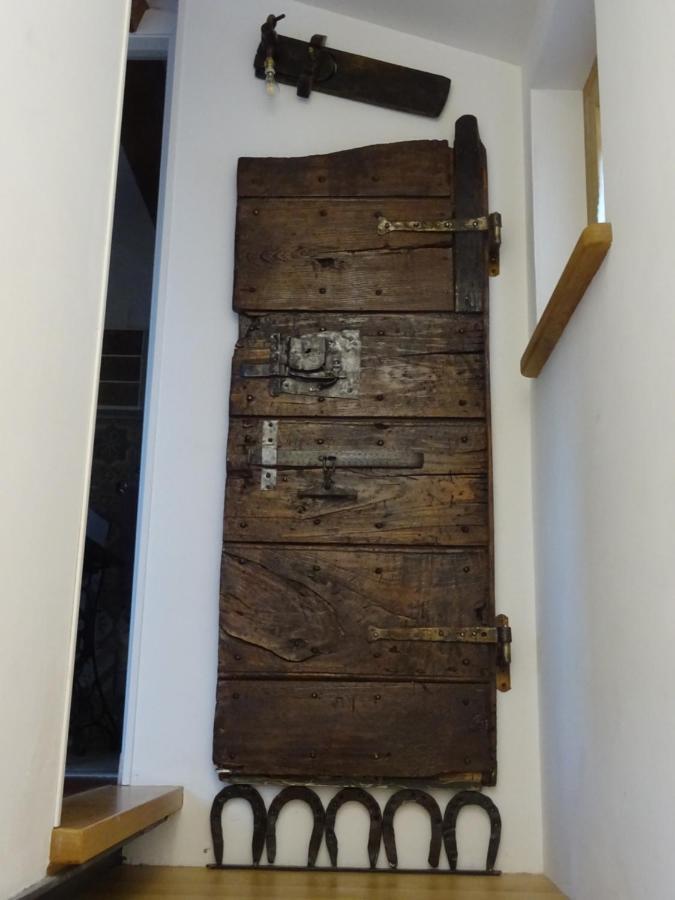 La Bottega Del Fabbro Affitto Breve Vila Contigliano Exterior foto
